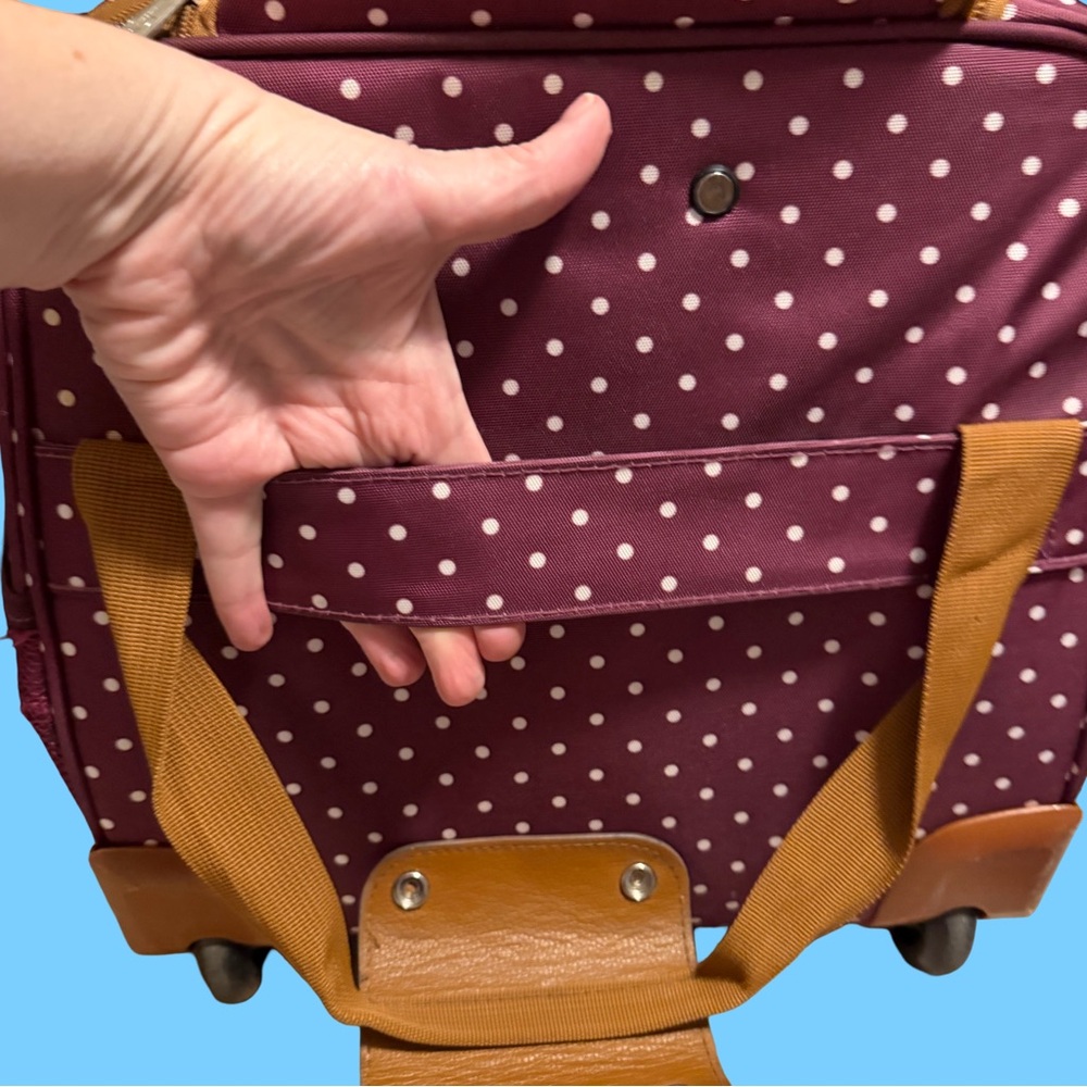 Jessica Simpson Burgundy Polka Dot Rolling Travel Bag with Tan Straps - Picture 6 of 8